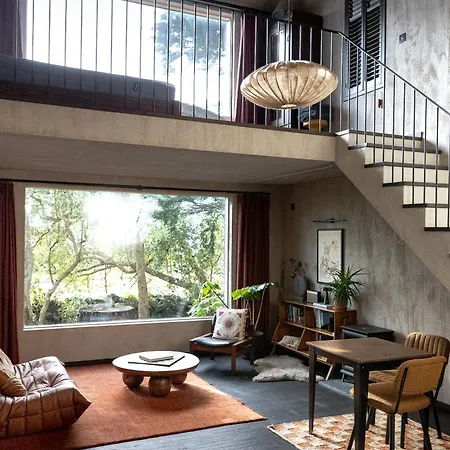 E. Gray House Villa *