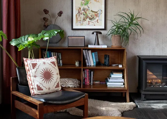 Villa E. Gray House *